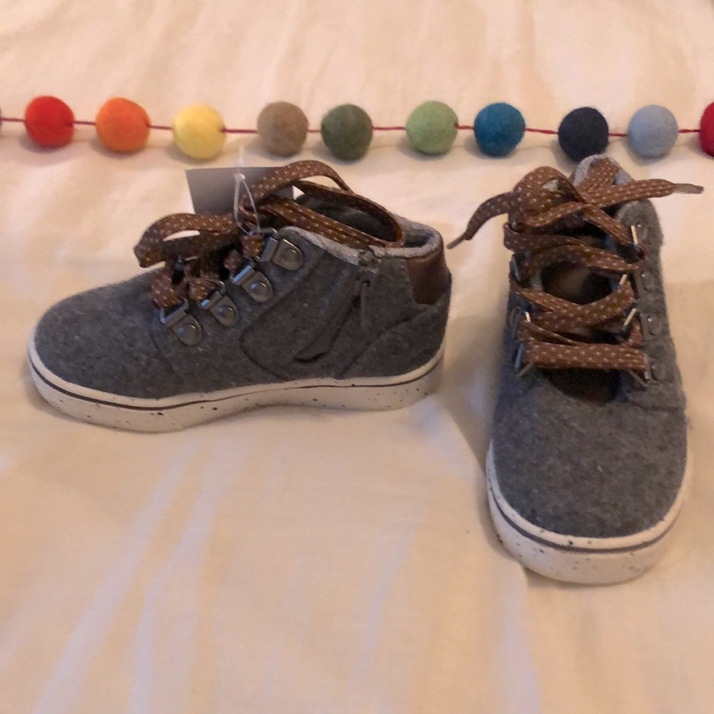NWT Cat & Jack Toddler High-Tops